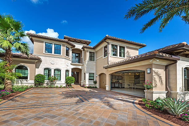 Best Professional Driveway Pavers  in La Crosse, KS